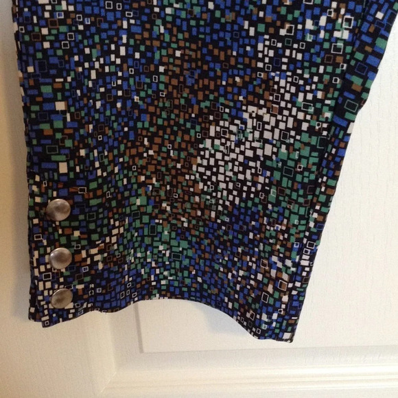 Laura Plus Women's Capri Cropped Pants Size 14 Multi Colored No Pockets Casual - Picture 2 of 9